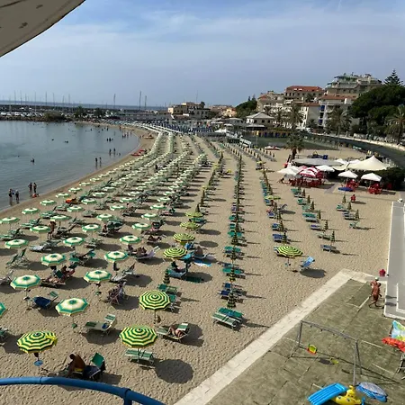Esperia Hotel