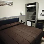 Отель Esperia 3*