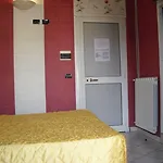 Отель Esperia 3*
