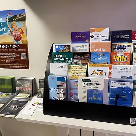 伊斯佩里亚酒店 3* 圣雷默