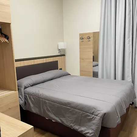 Esperia Hotel